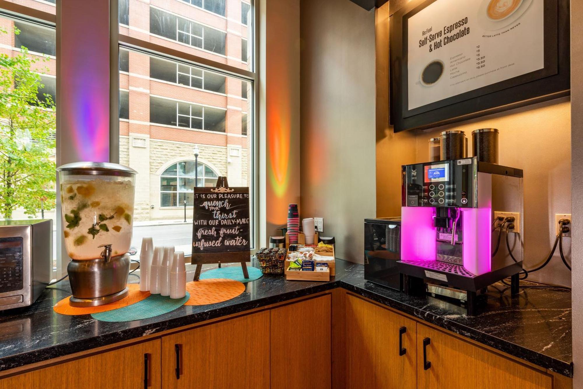 Aloft Louisville Downtown Екстериор снимка